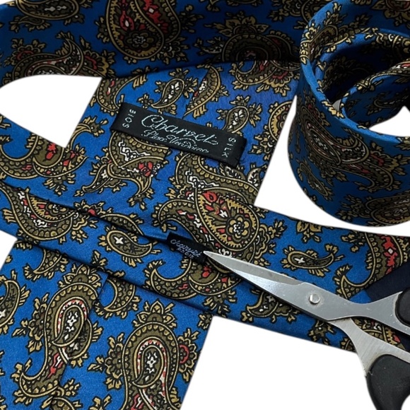 CHARVET XL Blue/Green Paisley Silk LUXURY Tie FRANCE - Picture 3 of 5